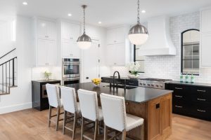 5806 Orchid Lane interior