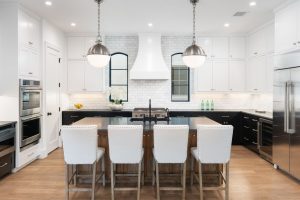 5806 Orchid Lane interior