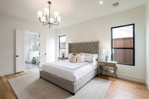 5722 Orchid Lane interior