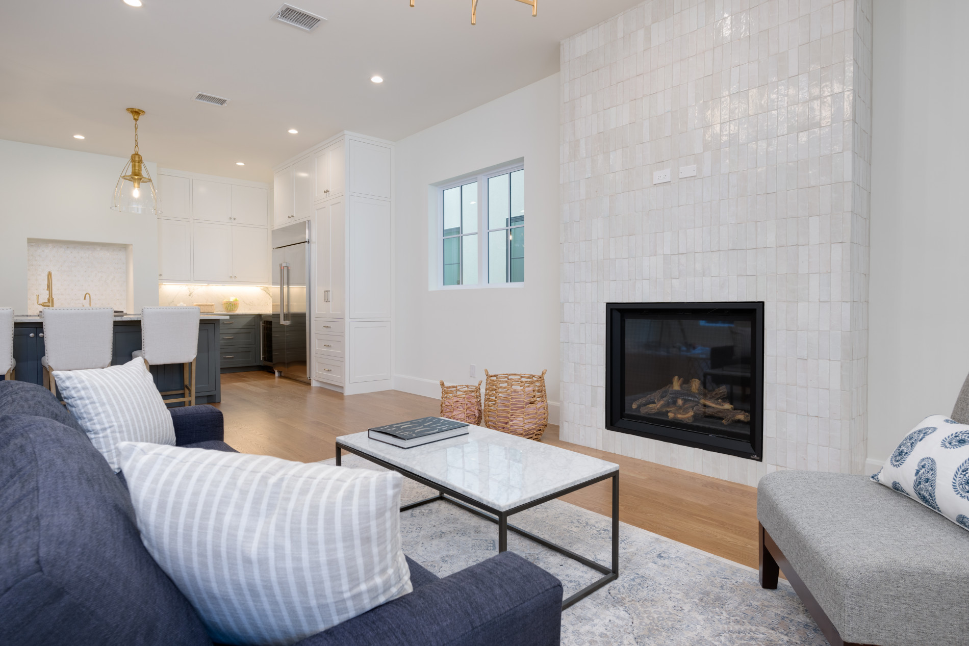 5808 Orchid Lane interior